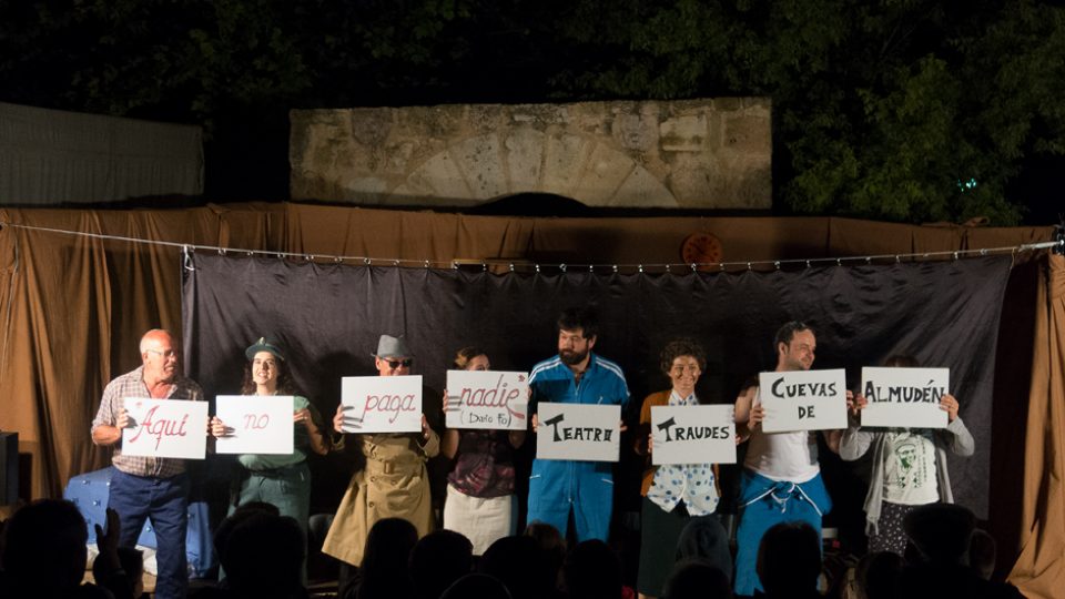 «Aquí no paga nadie» en Cuevas